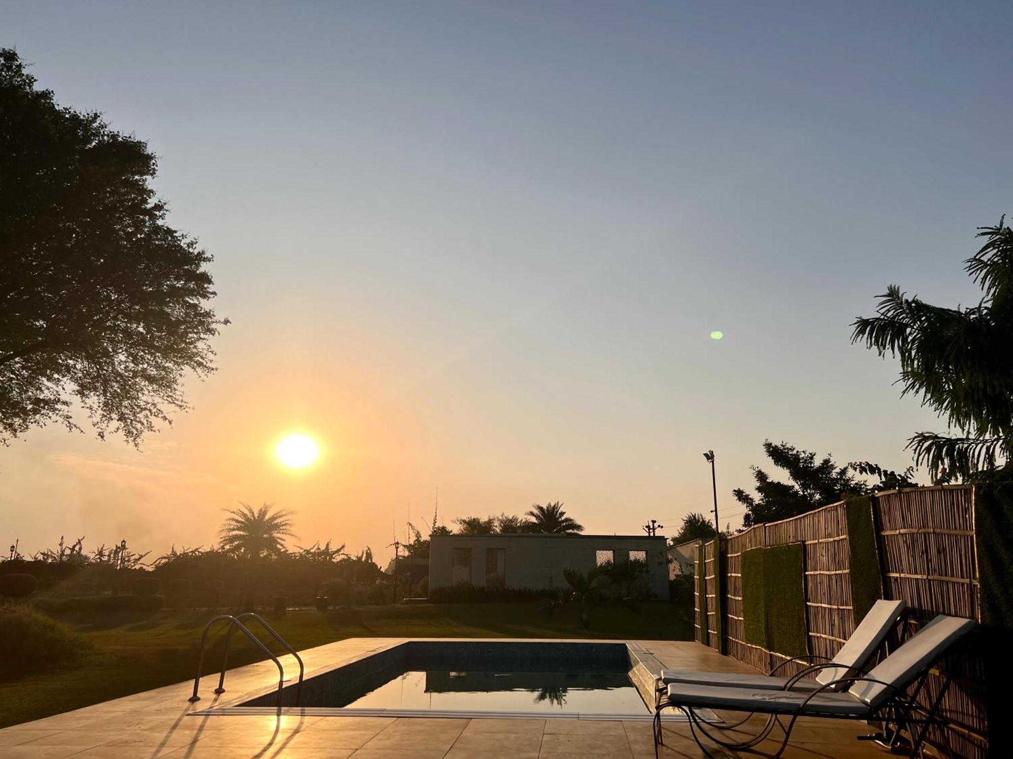 Gazibo Elegant Farm Stay With Swimming Pool Jaipur Exterior foto